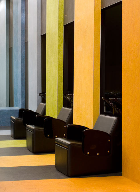 Graphite 3048, Chartreuse 3224, Golden Saffron 3847, Dandelion 3225