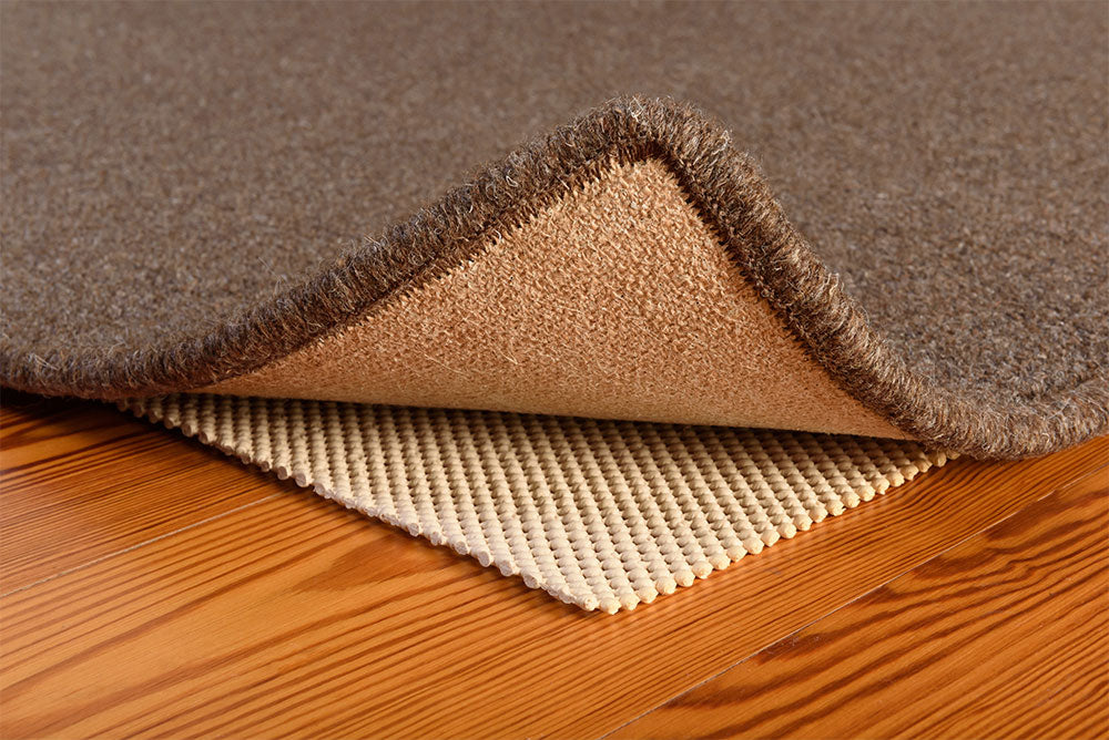 The 6 x 9 shows Weight per Sale Unit = 14.95 lbs.  So does the pad weigh about 2.5 lbs per sq yard?