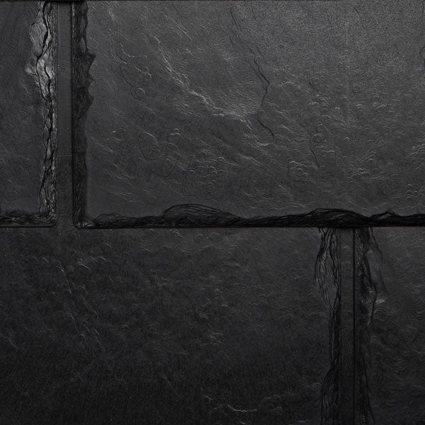 What is the composition (materials) of the Majestic Niagara Slate roofing tiles?