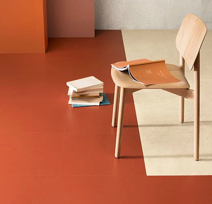 Berlin red 3352
