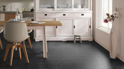 Black 2939