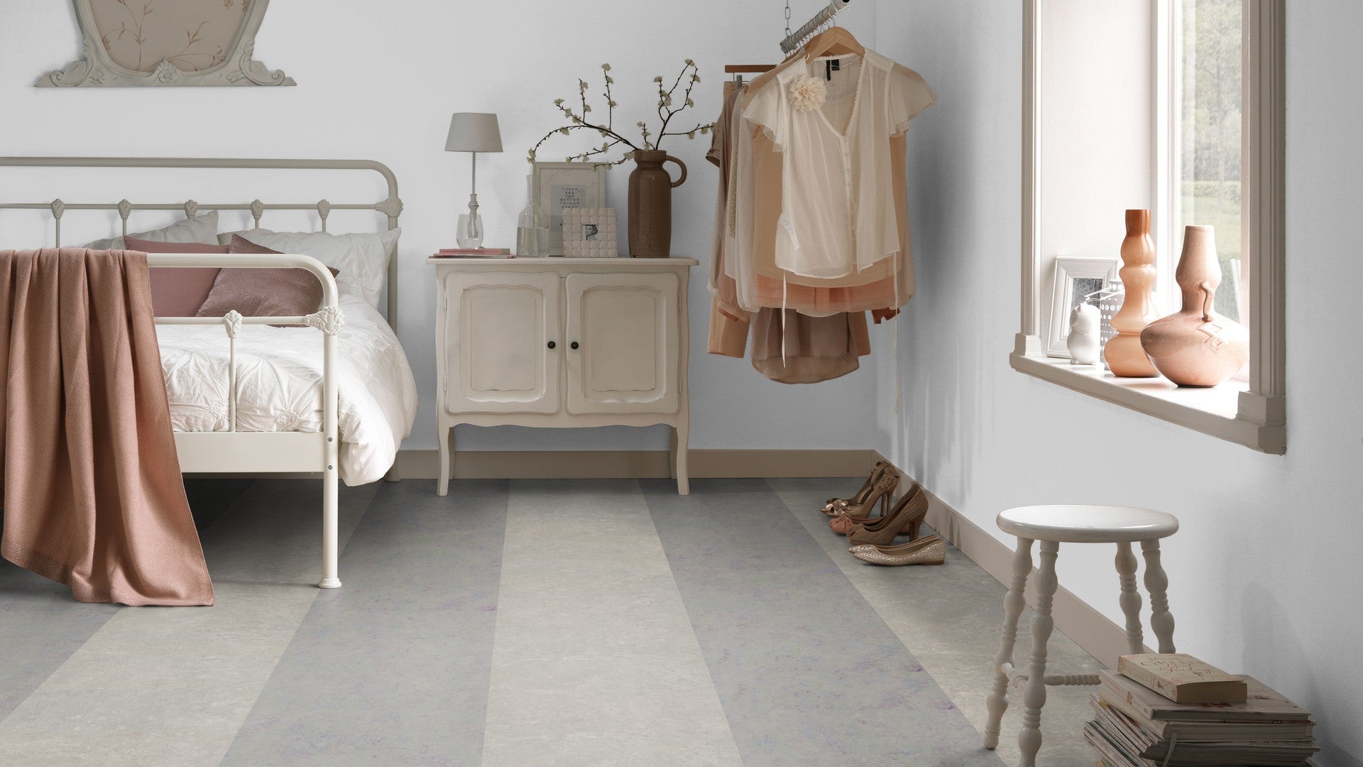 Thunder 3281, Dove Grey 2621