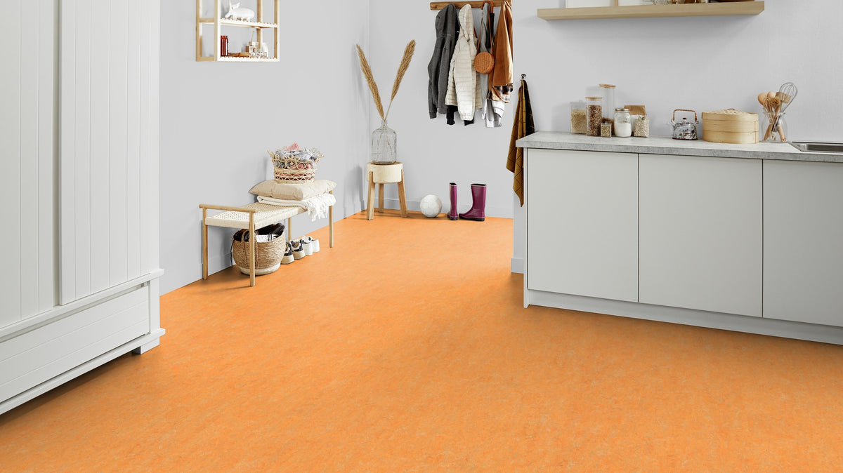 Golden Saffron 3847