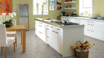 Surprising Storm 3420