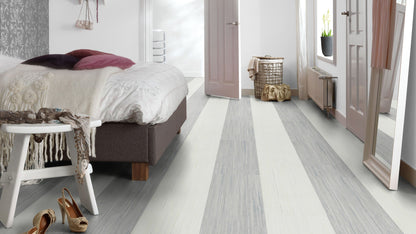 Sandy Chalk 5257, Urban Silver 5248