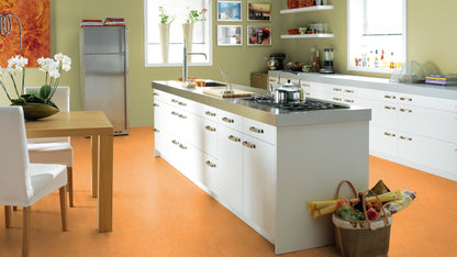 Golden Saffron 3847