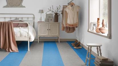 Bluebell 3656, Thunder 3281