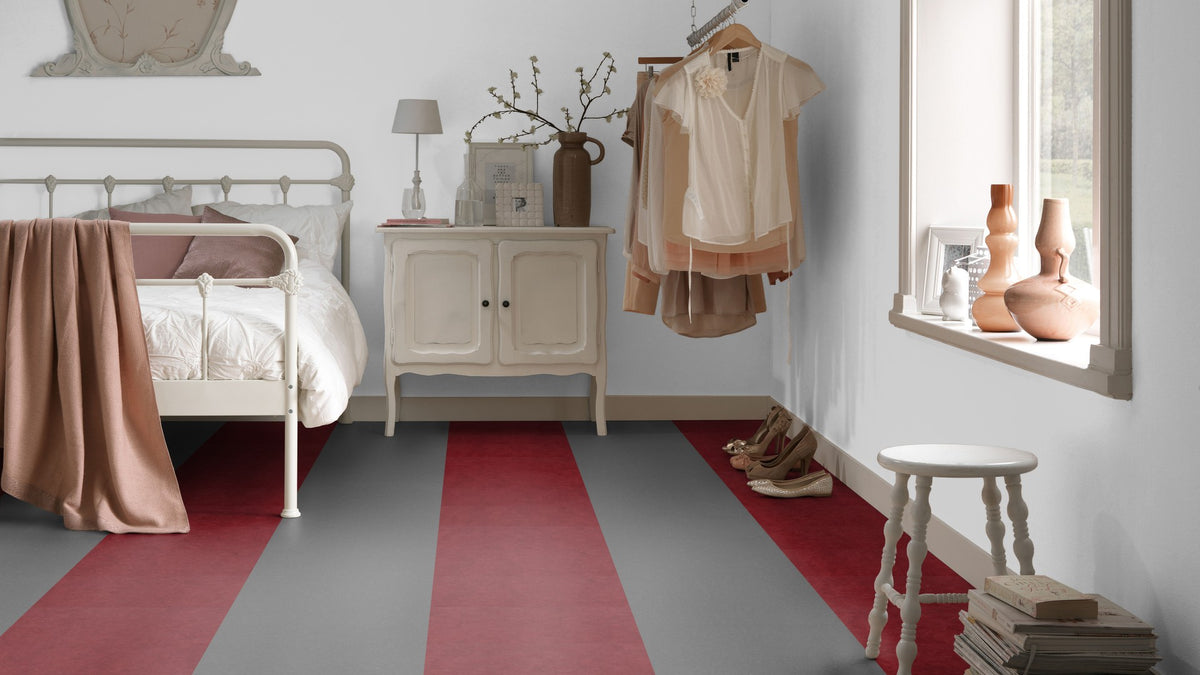 Burgundy 3276, Grey Dusk 3607