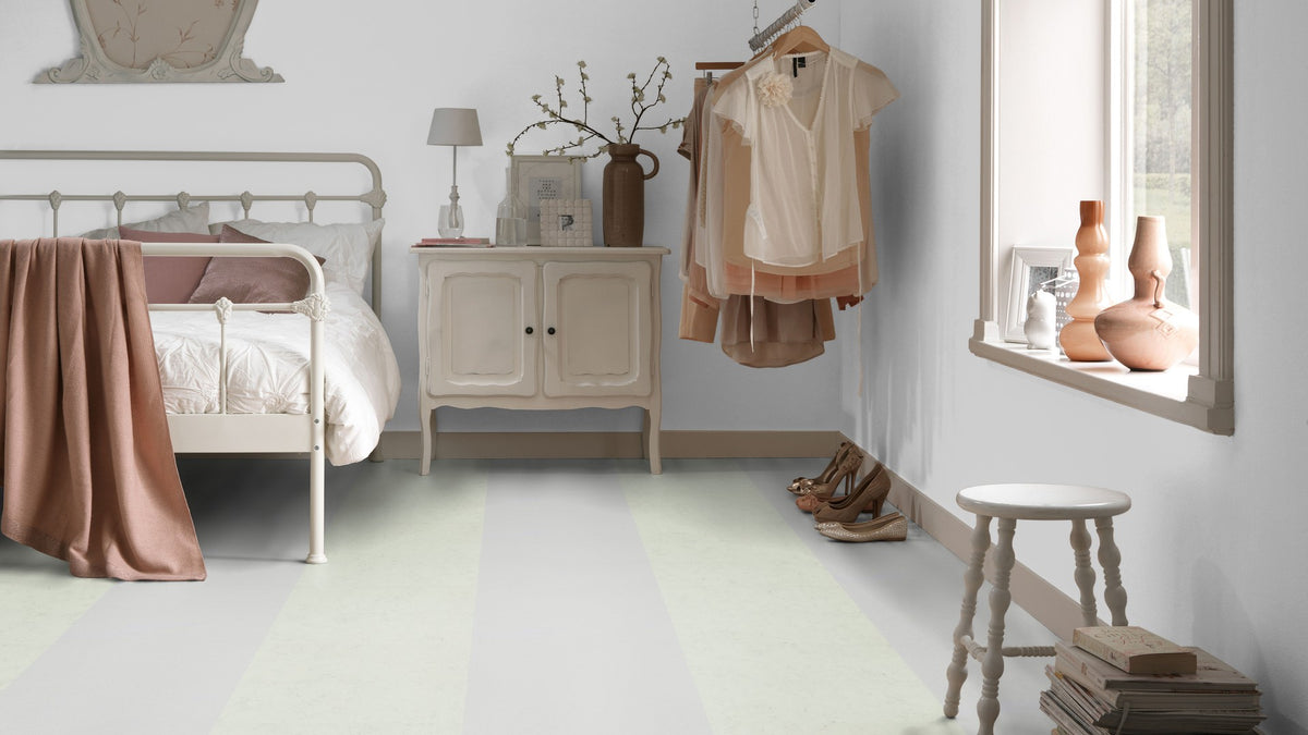 Frosty Grey 3629, Alpine 3274