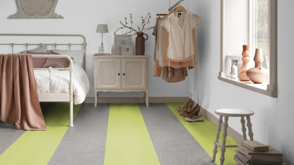 Orchid Green 3655, Thunder 3281