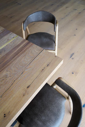Mist 5% over European Oak