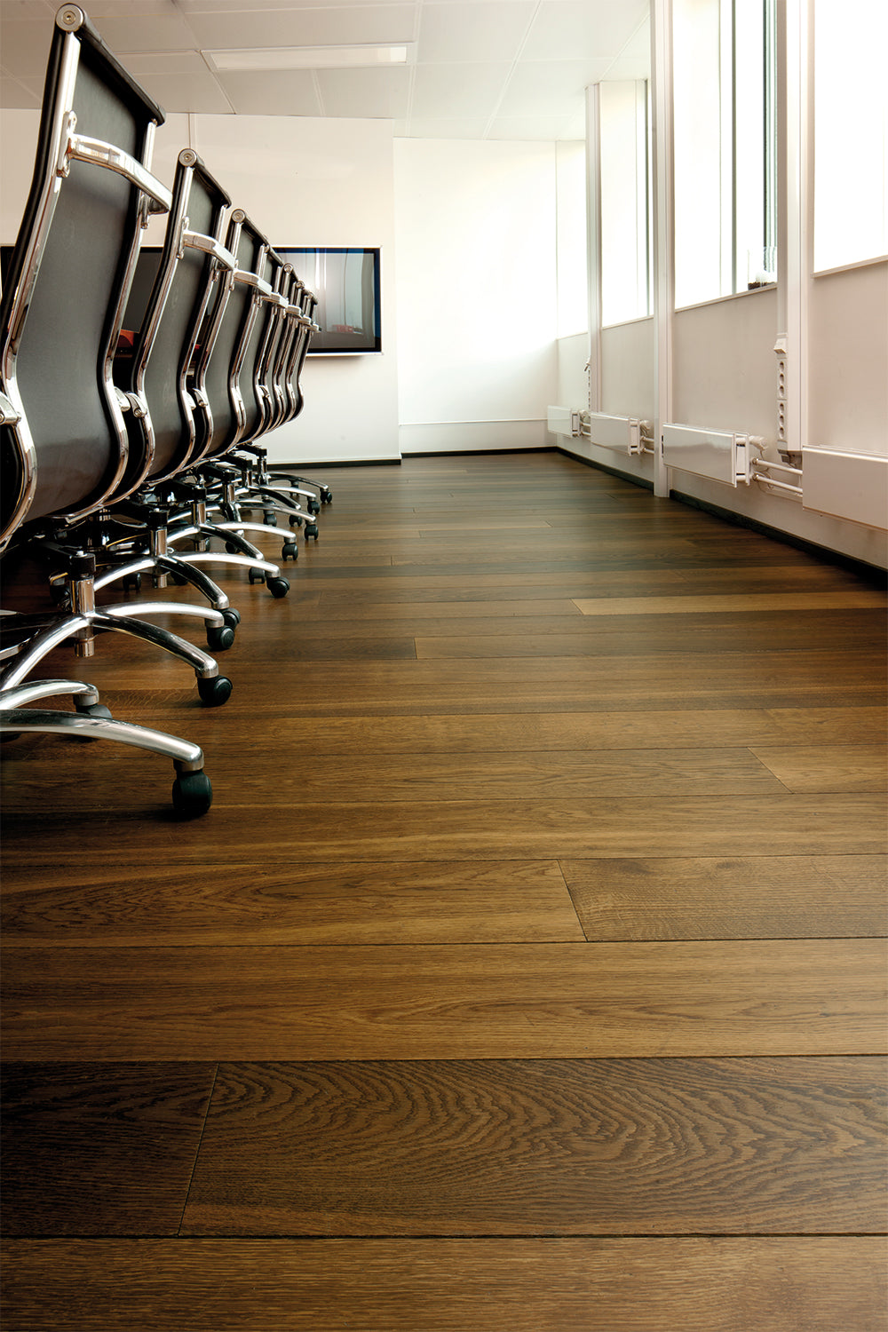 Rubio Monocoat, Oil Plus 2C, Interior Stain and Sealer Kit (PIN), Steenstrup Stordrange AS, Rubio Color Pure over Oak, used in conjunction with RMC Smoke