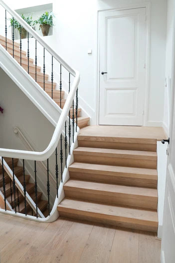 Cotton White over European Oak