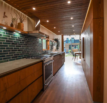 Ice Brown over White Oak
