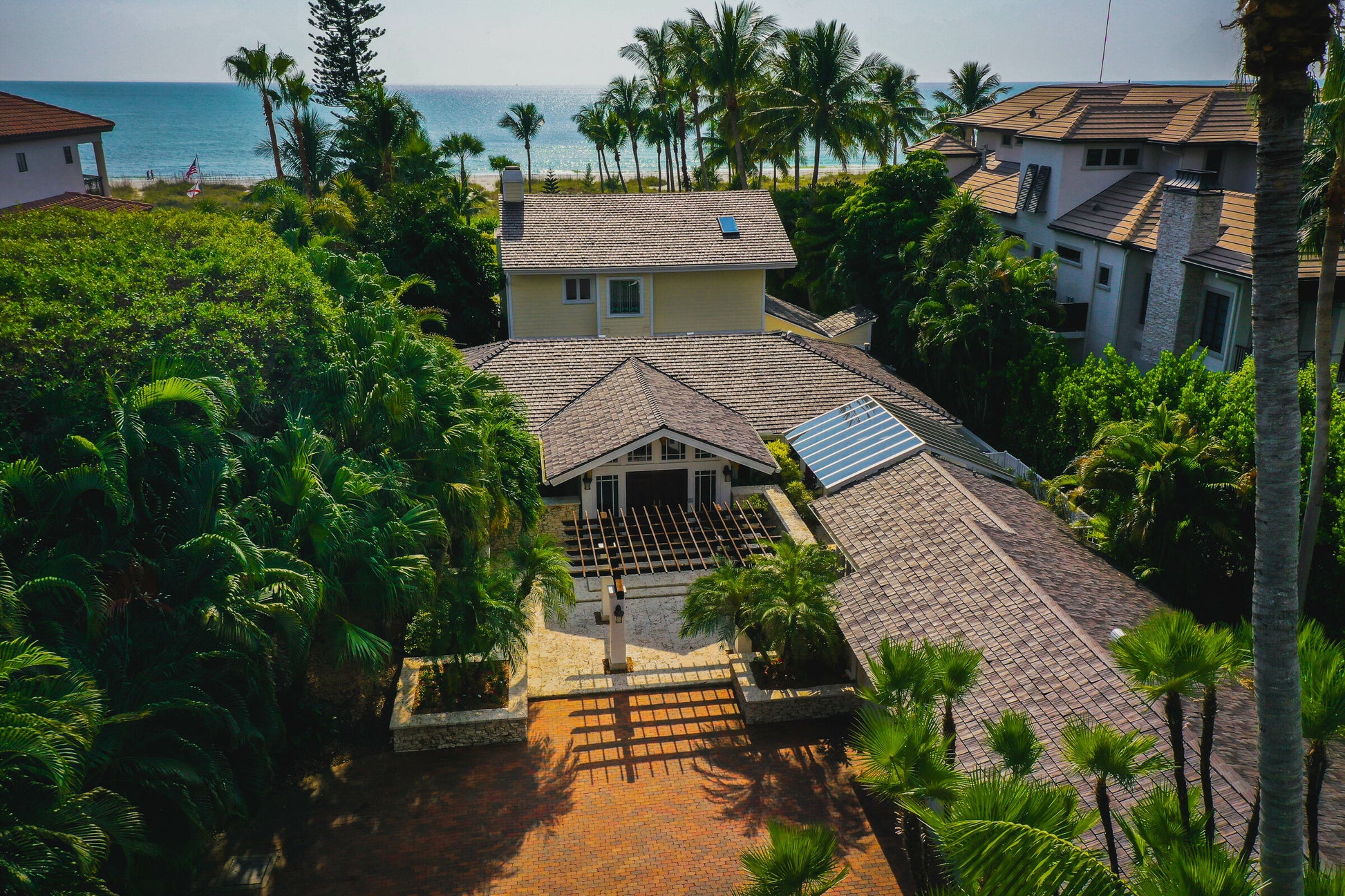 Brava - Cedar Shake Composite Roof Tiles