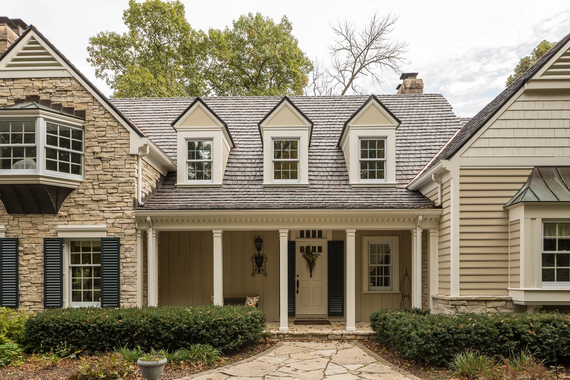 Brava - Cedar Shake Composite Roof Tiles