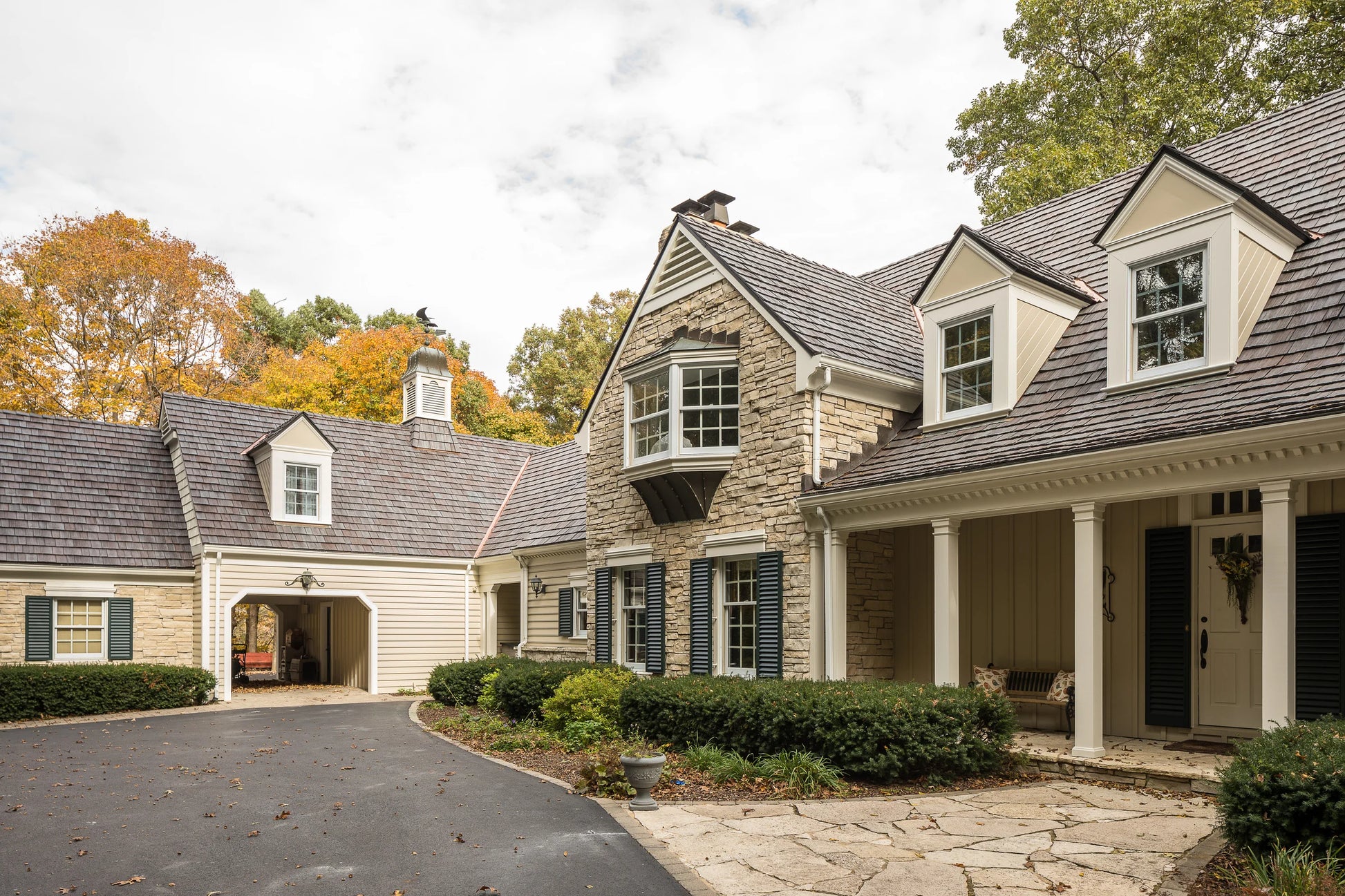 Brava - Cedar Shake Composite Roof Tiles