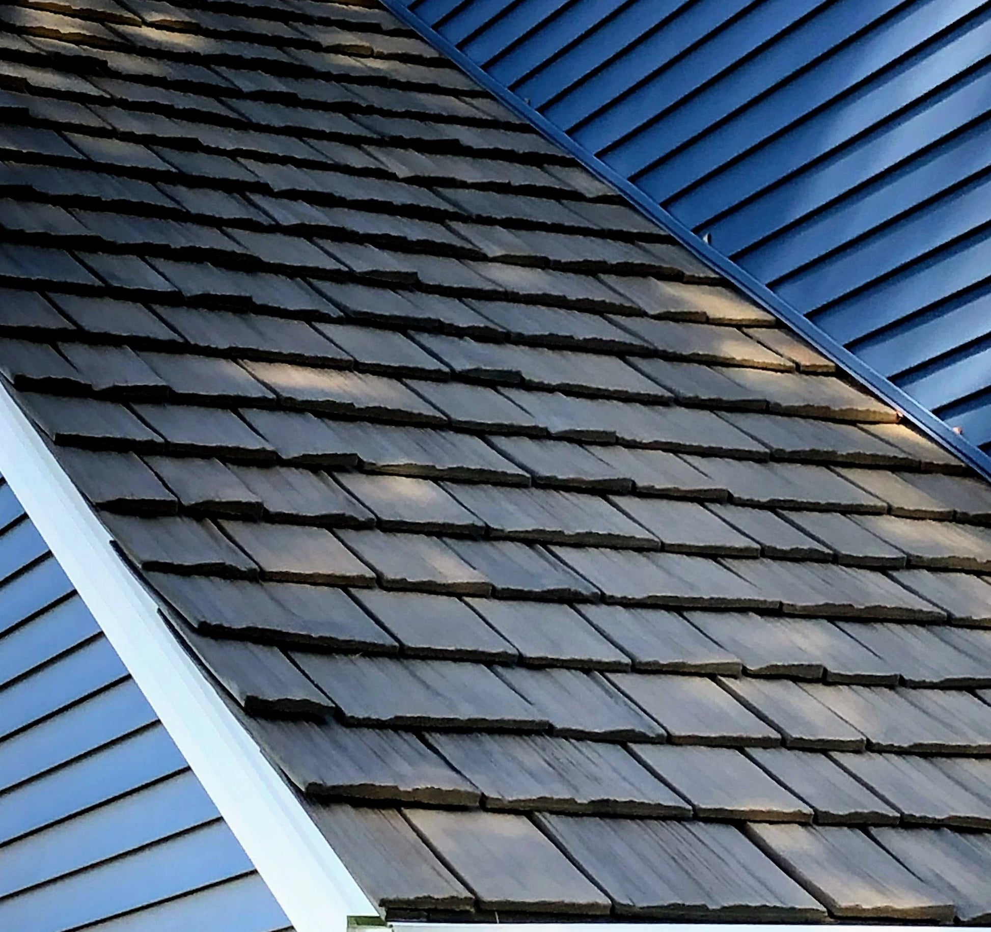 Brava - Cedar Shake Composite Roof Tiles