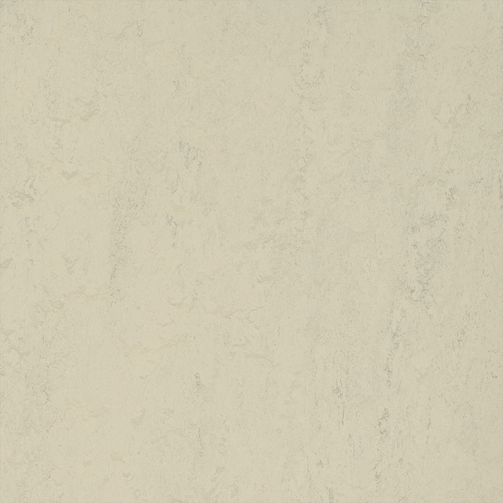 Pluto 3757
